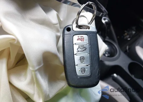 2013 Hyundai Veloster Turbo W/Black z USA, uszkodzony, nr VIN KMHTC6AE2DU106462